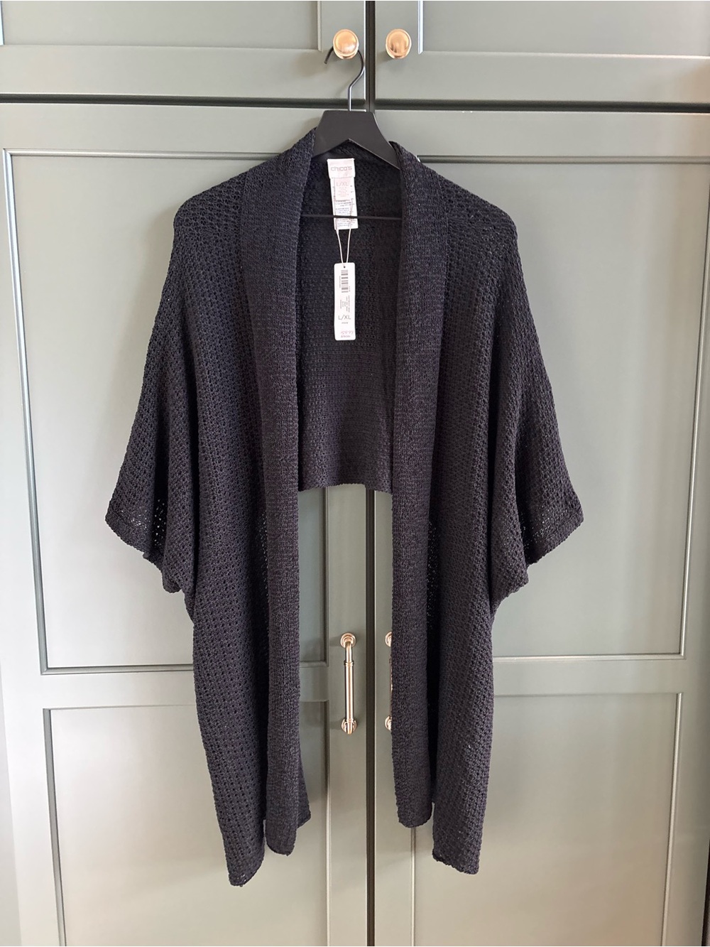 NWT CHICO’S LIGHTWEIGHT KNIT WRAP, BLACK,FEMININE, ARM HOLES, BOHO, OFFICE, L/XL